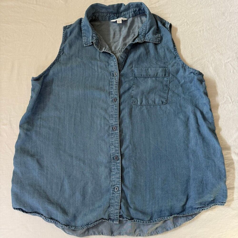 Tried & True sleeveless chambray blouse size large 12-14